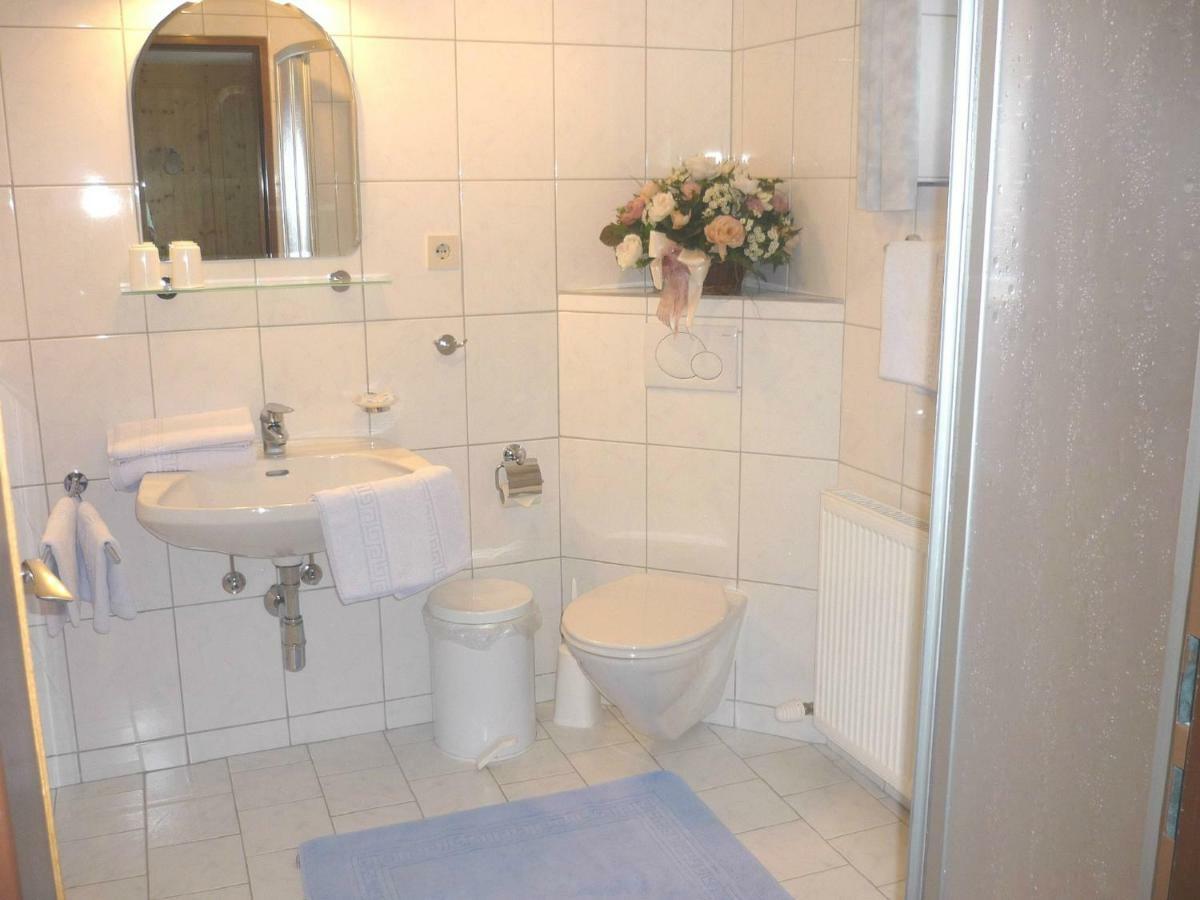 Gastehaus Hosp Apartamento Obsteig Exterior foto