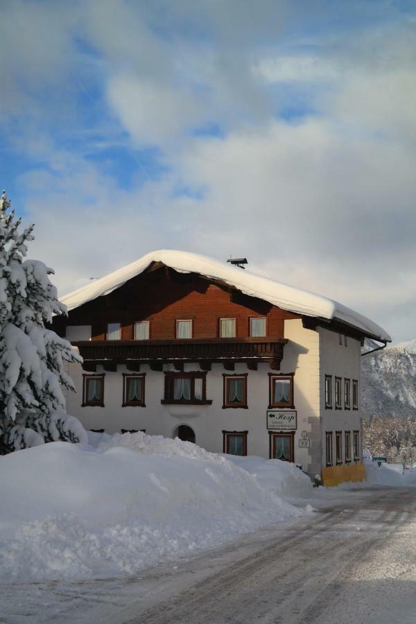 Gastehaus Hosp Apartamento Obsteig Exterior foto